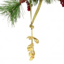 24k Gold Dipped Mistletoe Christmas Ornament