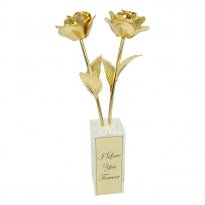 Heirloom Anniversary Roses in Vase